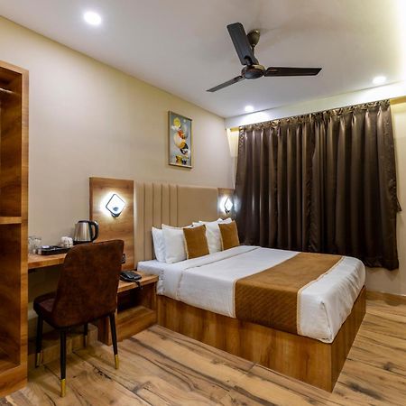 Hotel Zara International Bombay Extérieur photo